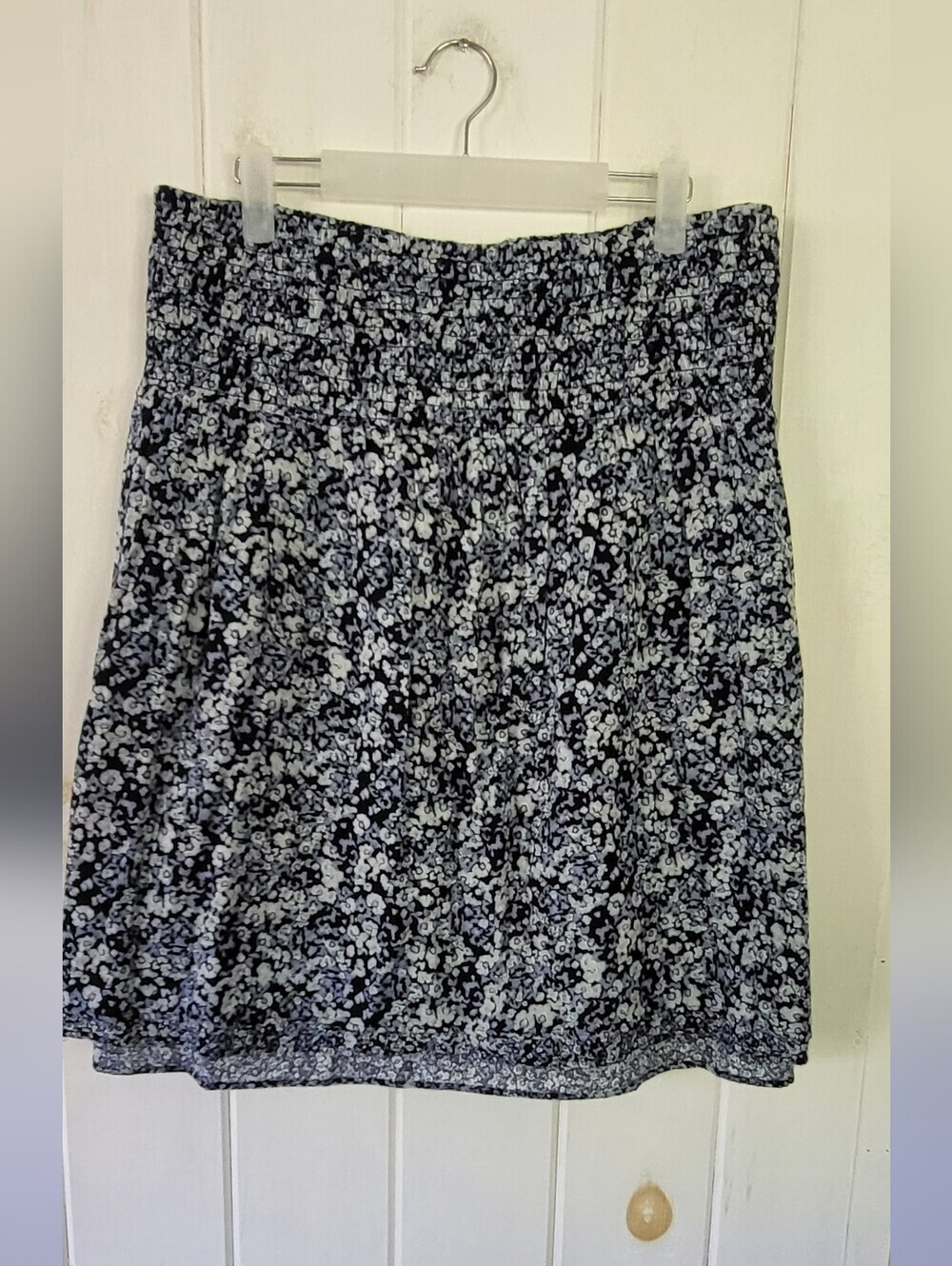 J Jill Ruched Waist Blue Floral Cotton Skirt